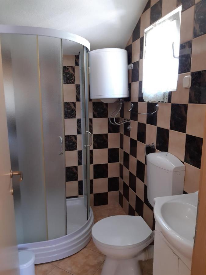 Apartments Villa Marija Gornji Karin Kültér fotó