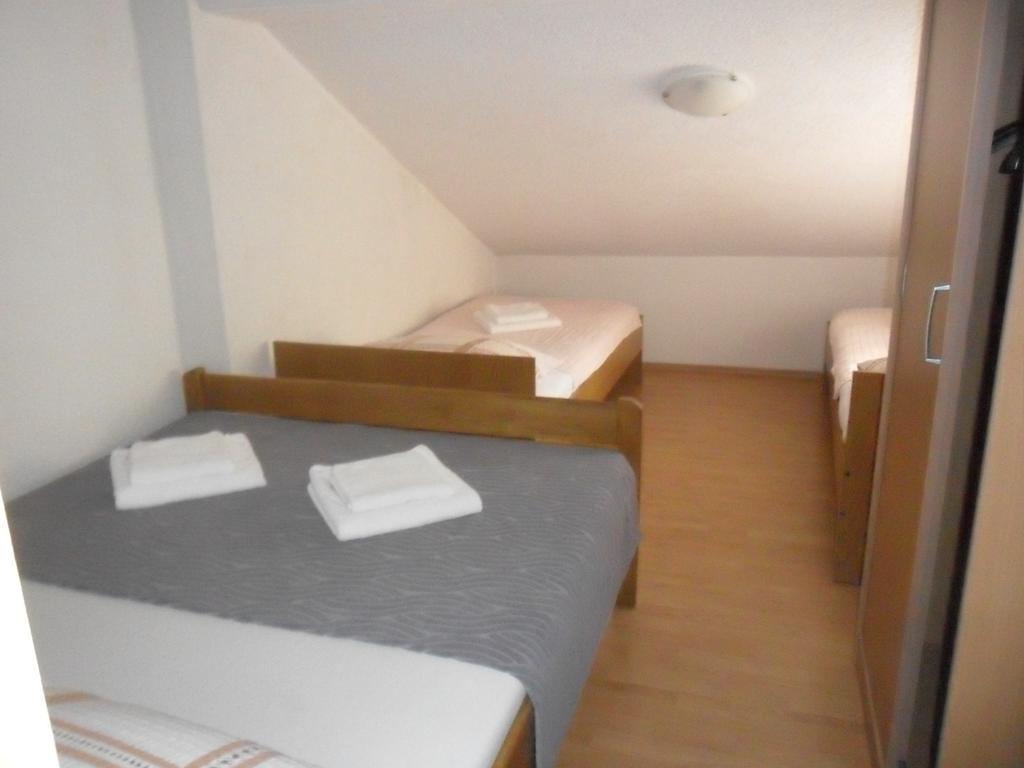 Apartments Villa Marija Gornji Karin Kültér fotó
